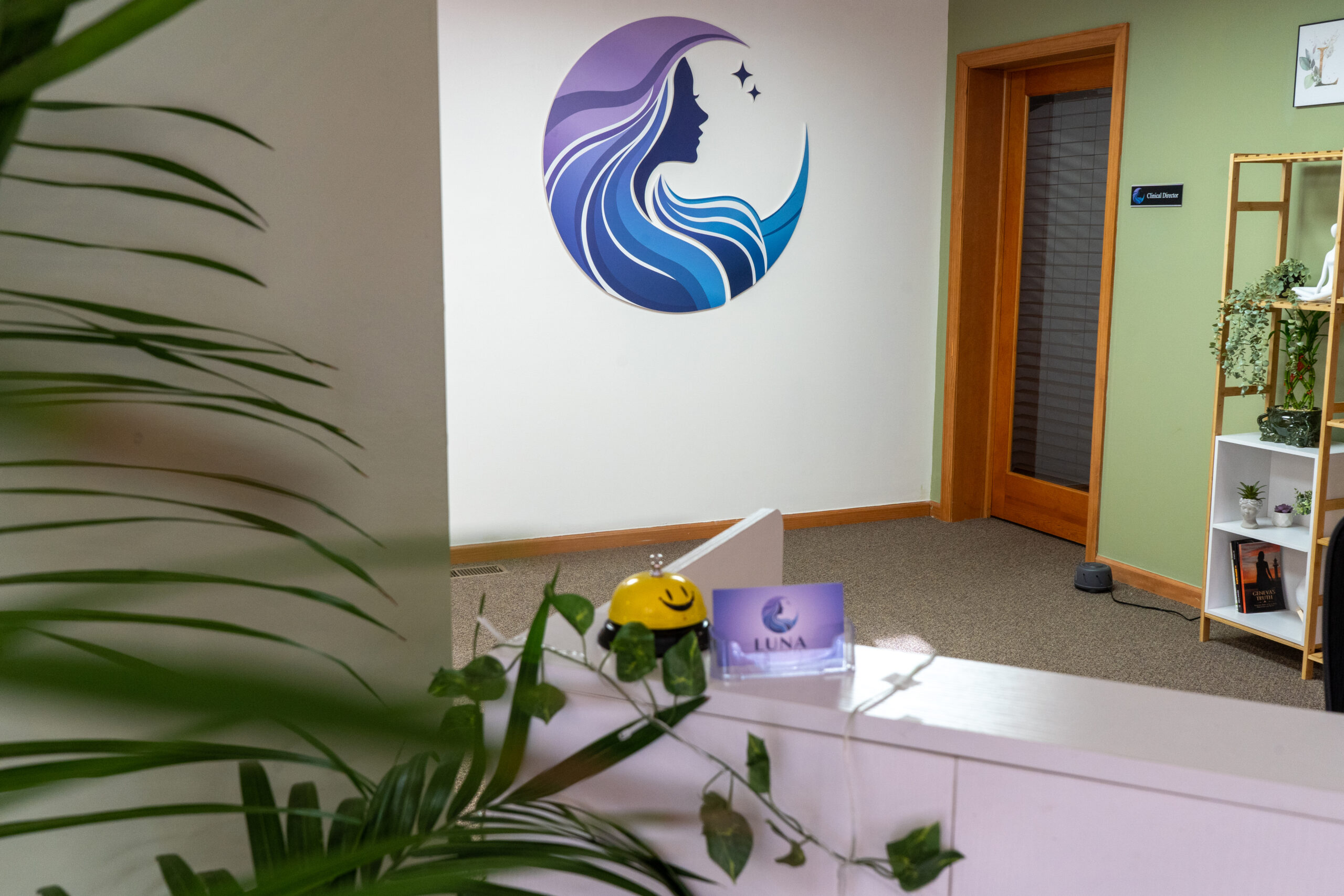 A drug addiction treatment and mental health facility that's catered towards women.