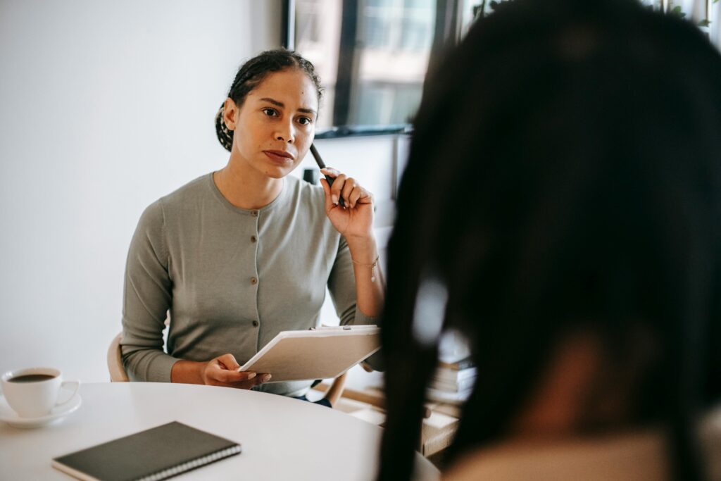 A woman managing her OCD through therapy.