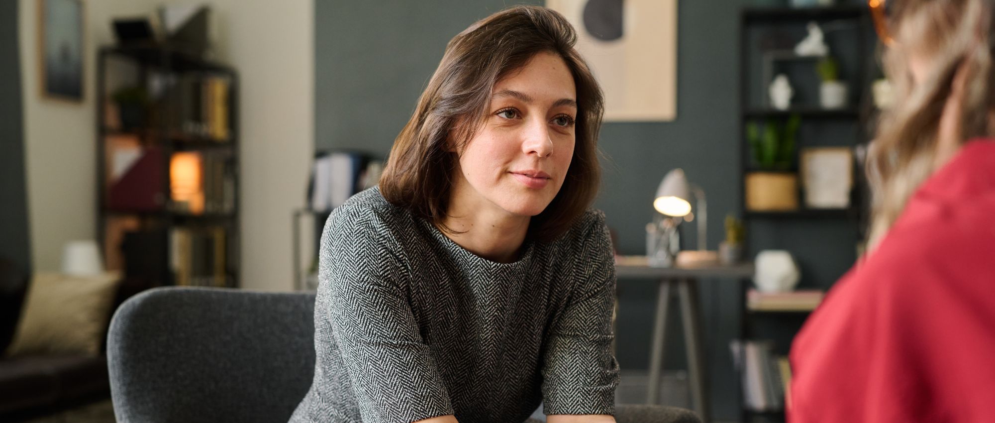 A woman in a Full-Day Outpatient Mental Health Treatment Program for women at Luna Recovery for Women in North Andover, MA.