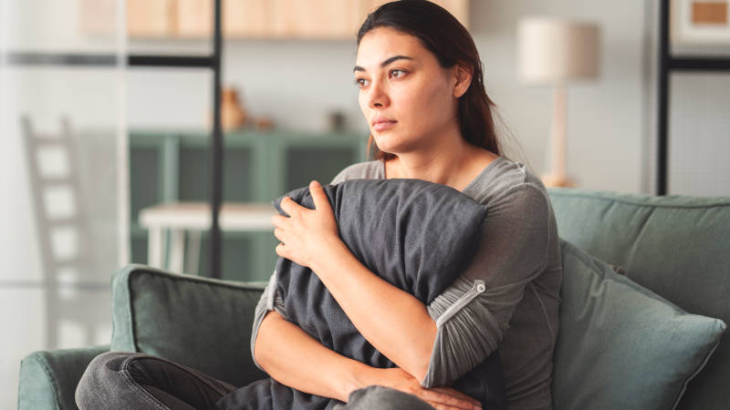 A woman experiencing postpartum psychosis.